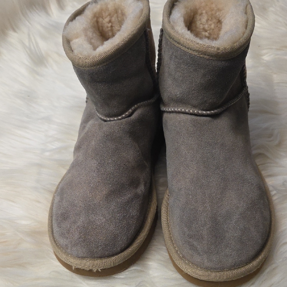 UGG Metallic Gold Textured Boots